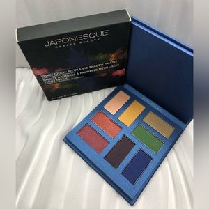 NIB- Japonesque Velvet Touch Metals Eye Shadow Palette